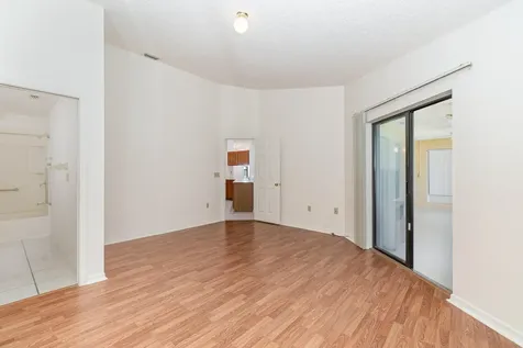 569 Balcom Terrace SE Palm Bay FL 32909