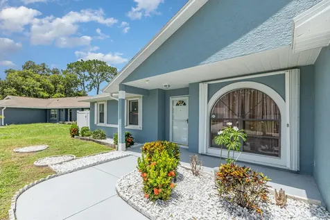 569 Balcom Terrace SE Palm Bay FL 32909