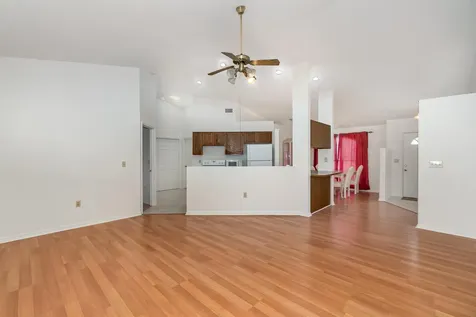 569 Balcom Terrace SE Palm Bay FL 32909