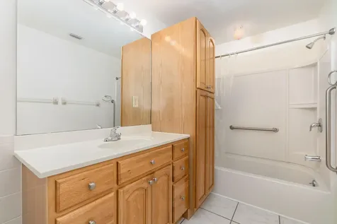 569 Balcom Terrace SE Palm Bay FL 32909