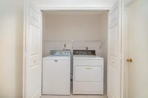 569 Balcom Terrace SE Palm Bay FL 32909