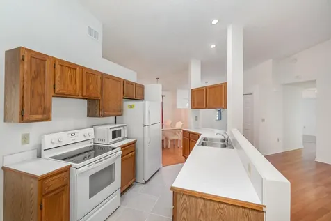 569 Balcom Terrace SE Palm Bay FL 32909