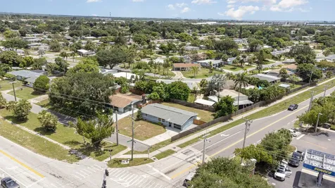 23 Corriente Street Merritt Island FL 32952