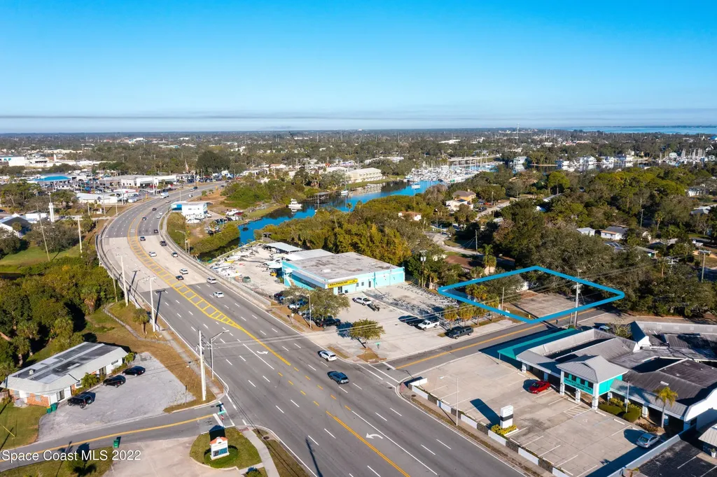 690 Thomas Barbour Drive Melbourne FL 32935