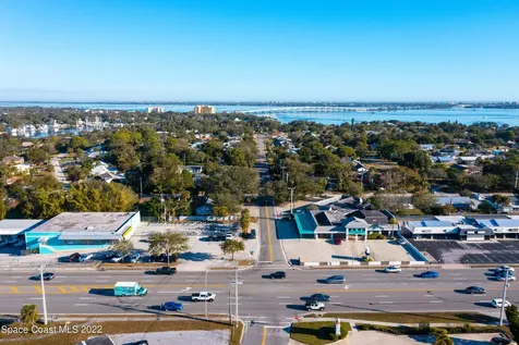 690 Thomas Barbour Drive Melbourne FL 32935