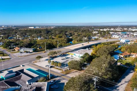 690 Thomas Barbour Drive Melbourne FL 32935