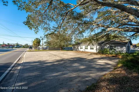 690 Thomas Barbour Drive Melbourne FL 32935