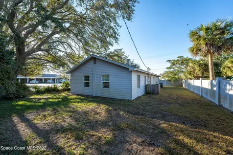 690 Thomas Barbour Drive Melbourne FL 32935