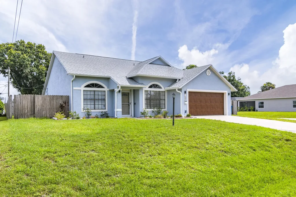 1501 Manzanita Street NW Palm Bay FL 32907