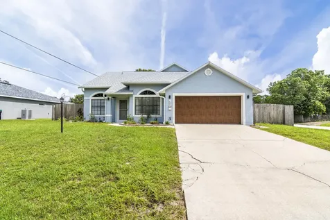 1501 Manzanita Street NW Palm Bay FL 32907