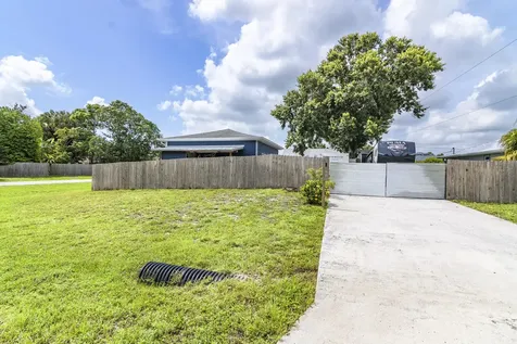 1501 Manzanita Street NW Palm Bay FL 32907
