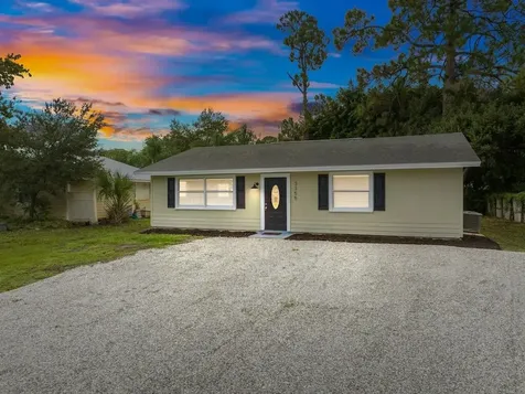 3355 2nd Street Vero Beach FL 32968
