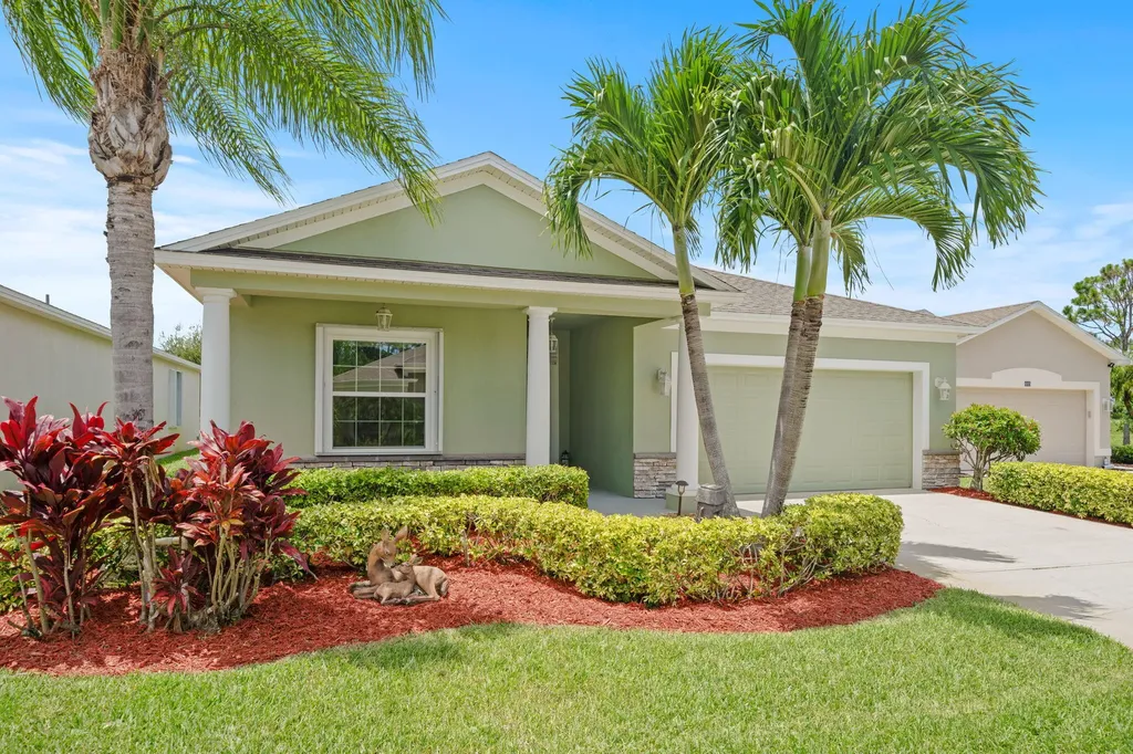 865 Morning Cove Circle SE Palm Bay FL 32909