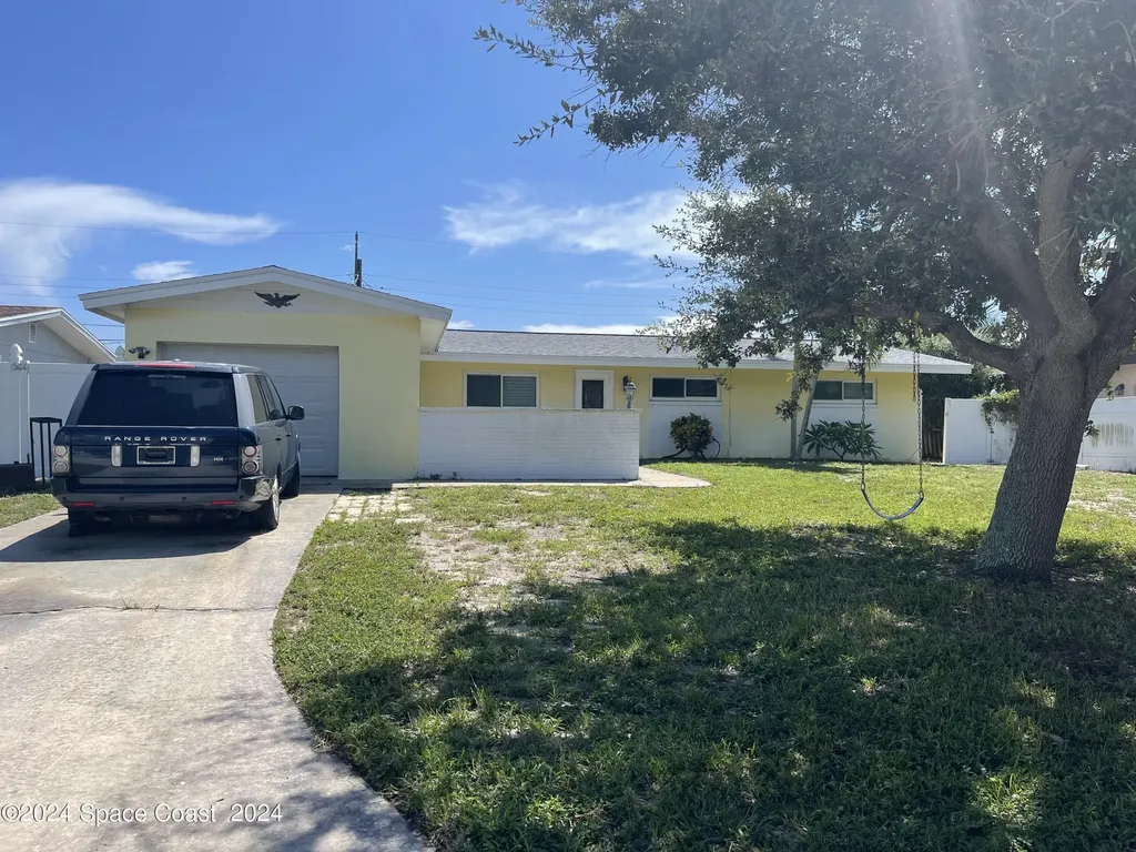 225 Price Court Satellite Beach FL 32937