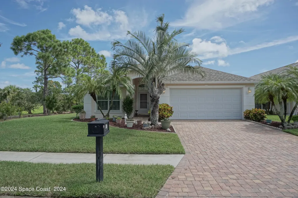 709 Morning Cove Circle SE Palm Bay FL 32909