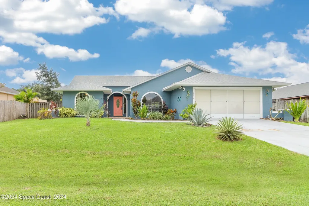 1008 Flower Street NW Palm Bay FL 32907