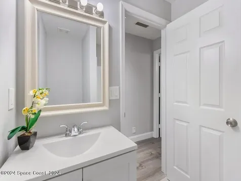 7716 105th Court Vero Beach FL 32967