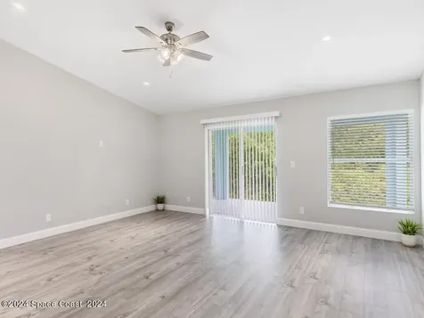 7716 105th Court Vero Beach FL 32967