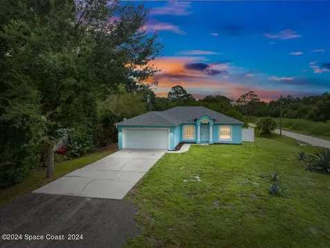 7716 105th Court Vero Beach FL 32967