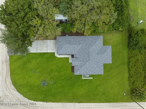 7716 105th Court Vero Beach FL 32967