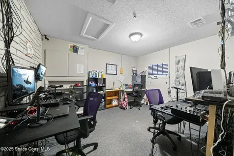 604 E New Haven Avenue Melbourne FL 32901
