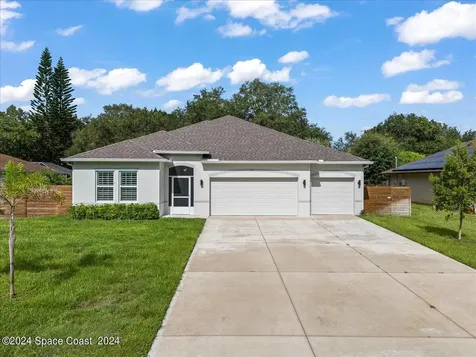 163 Filbert Street Sebastian FL 32958