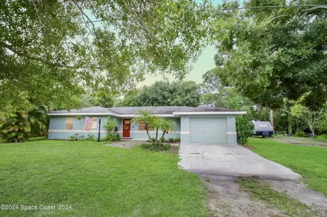 8965 22nd Street Vero Beach FL 32966