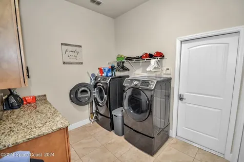 4317 Preservation Circle Melbourne FL 32934