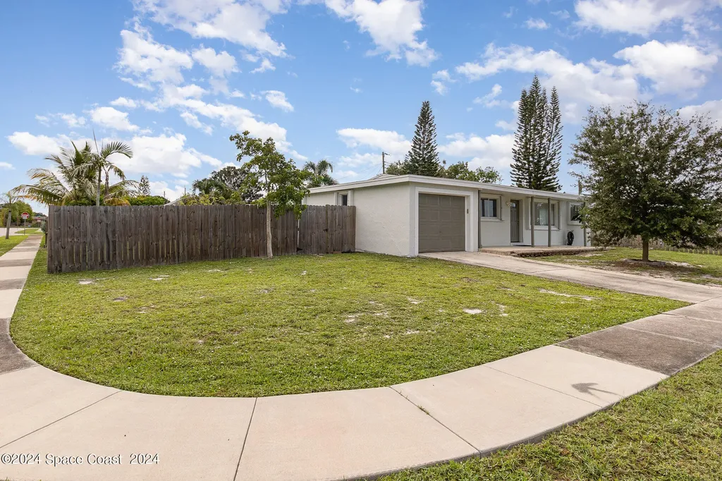 805 Ryan Avenue Melbourne FL 32935