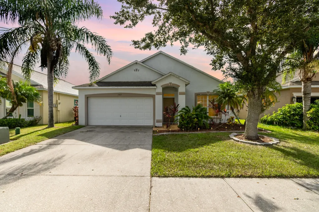 742 Cressa Circle Cocoa FL 32926