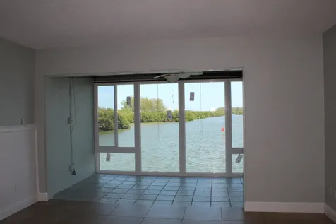 1617 Minutemen Causeway Cocoa Beach FL 32931