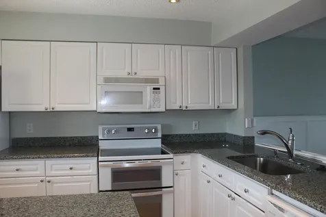 1617 Minutemen Causeway Cocoa Beach FL 32931
