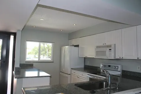 1617 Minutemen Causeway Cocoa Beach FL 32931