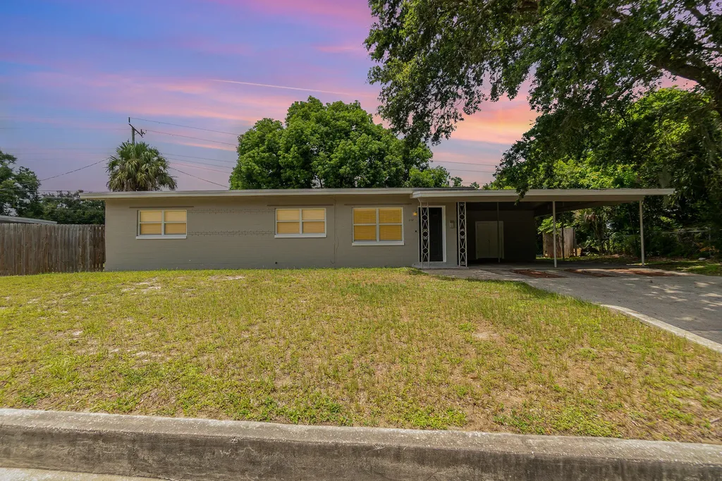 210 Garnet Avenue Titusville FL 32796