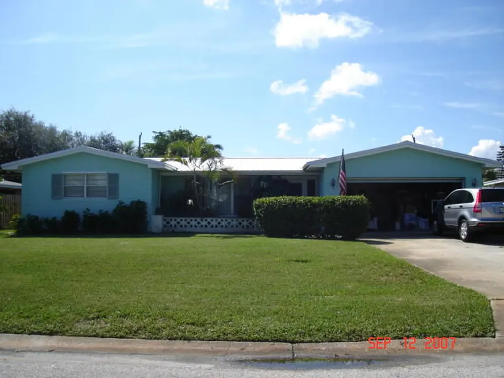 1113 Seminole Drive Indian Harbour Beach FL 32937