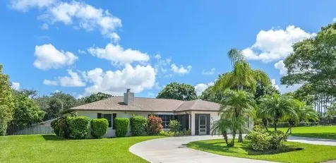 271 Jaro Street NE Palm Bay FL 32907