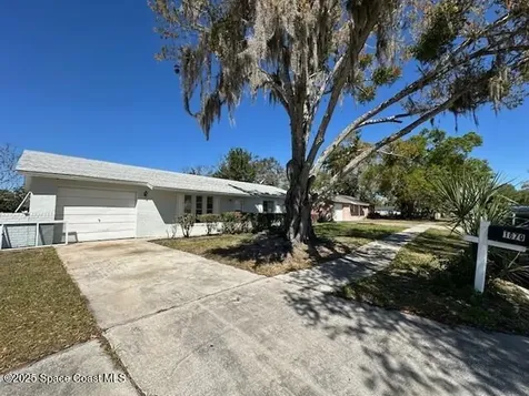 1670 Kemberly Avenue Titusville FL 32796