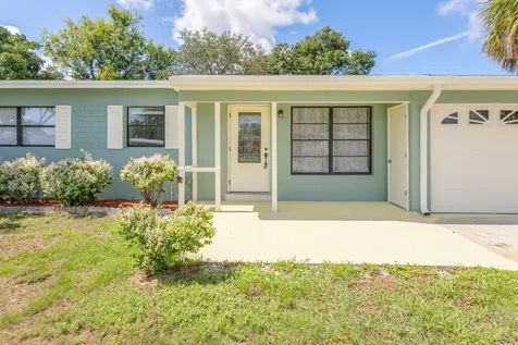2223 Smathers Circle N Melbourne FL 32935