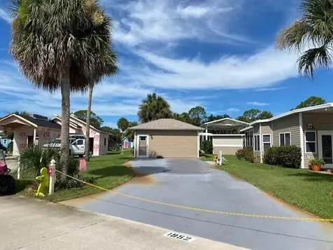 1952 Enterprise Lane NE Titusville FL 32796