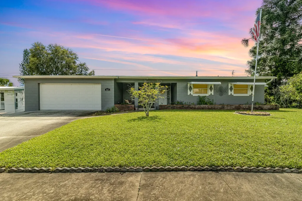 527 Ward Avenue Titusville FL 32796