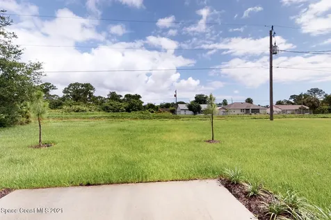 1071 Grapefruit Road SE Palm Bay FL 32909