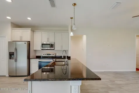 1071 Grapefruit Road SE Palm Bay FL 32909