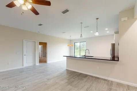 1071 Grapefruit Road SE Palm Bay FL 32909