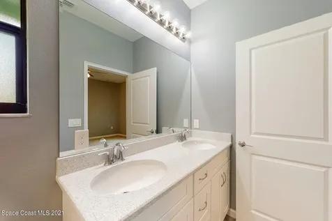 1071 Grapefruit Road SE Palm Bay FL 32909