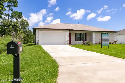 1071 Grapefruit Road SE Palm Bay FL 32909