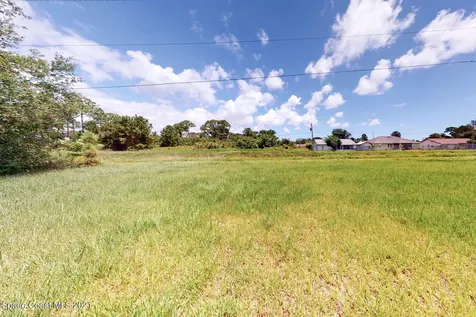 1071 Grapefruit Road SE Palm Bay FL 32909