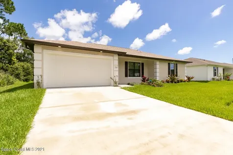 1071 Grapefruit Road SE Palm Bay FL 32909