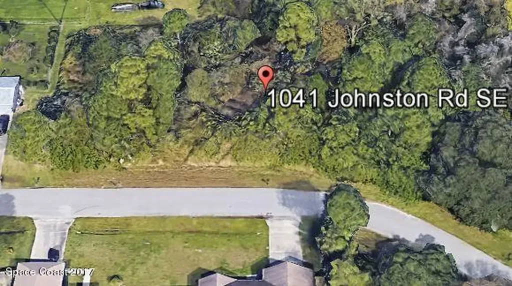 1041 Johnston Road SE Palm Bay FL 32909