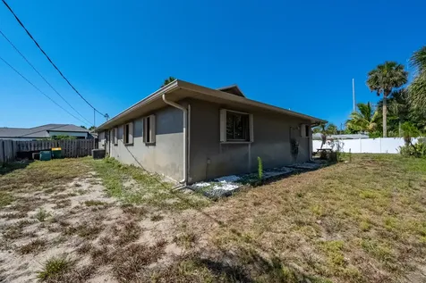 115 Eighth Avenue Indialantic FL 32903