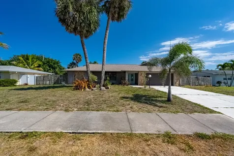 115 Eighth Avenue Indialantic FL 32903